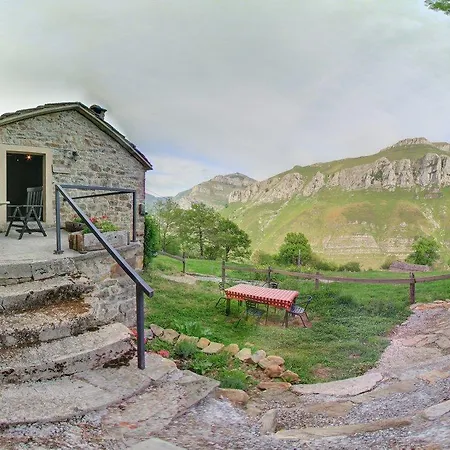 Cabañas con Encanto San Roque de Ríomiera Exterior foto